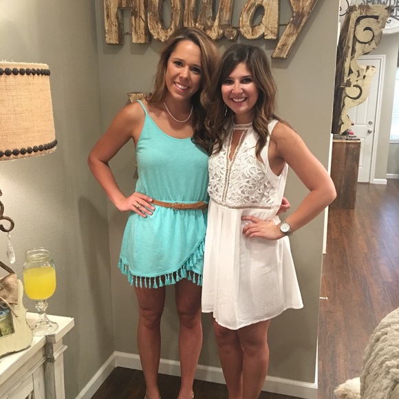 White sundress - Picture 3 of 3